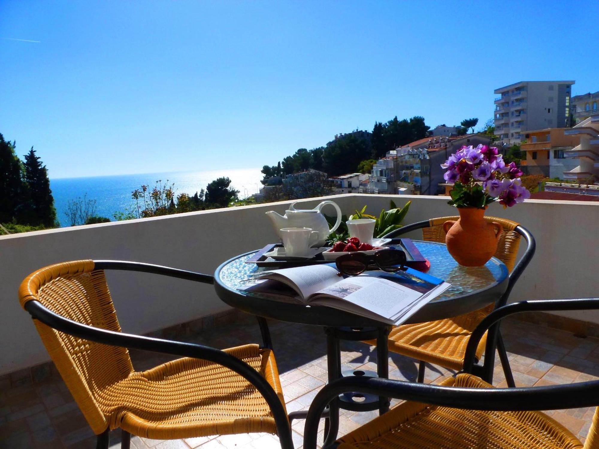 Apartments Lungo Mare Улцинь Екстер'єр фото