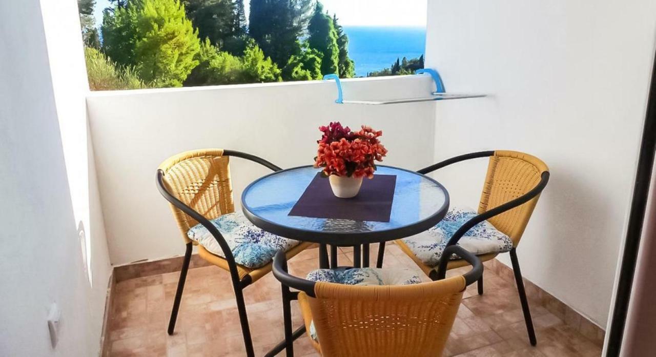 Apartments Lungo Mare Ulcinj Улцинь Екстер'єр фото